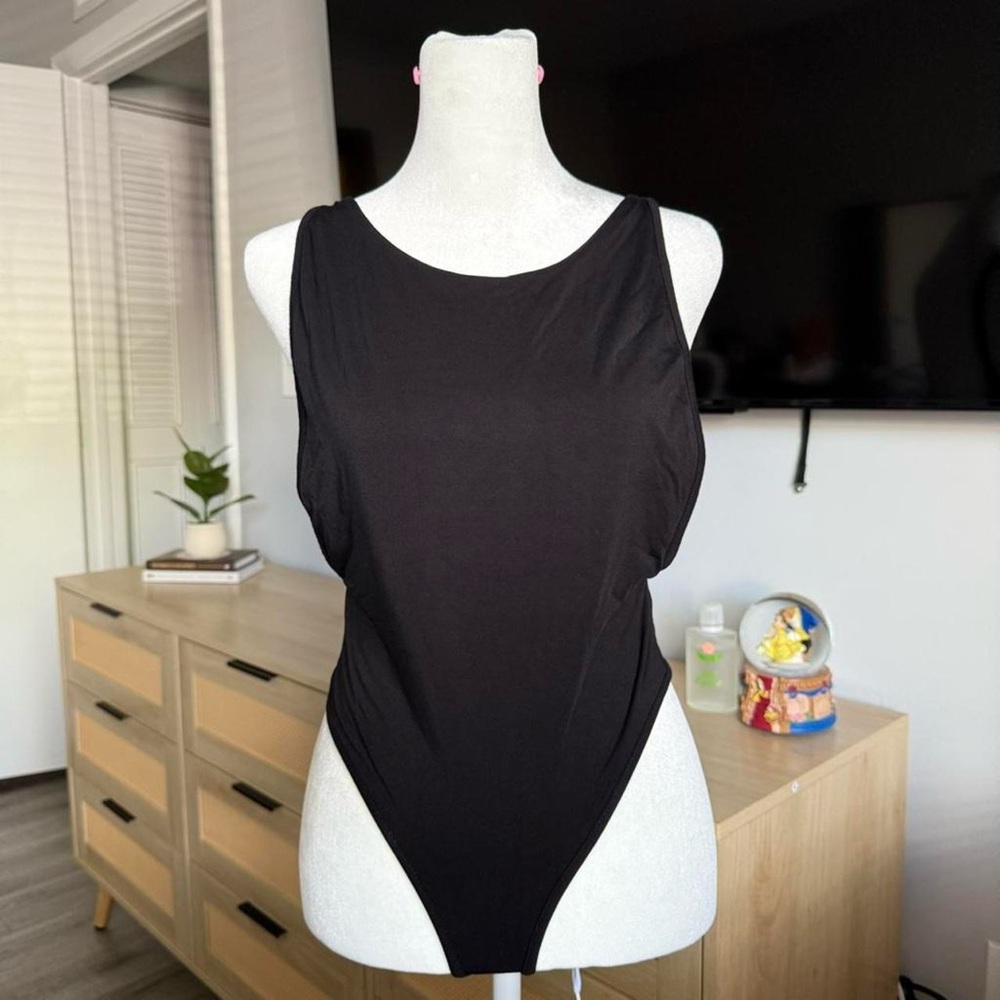 naked wardrobe black bodysuit - Picture 2 of 8